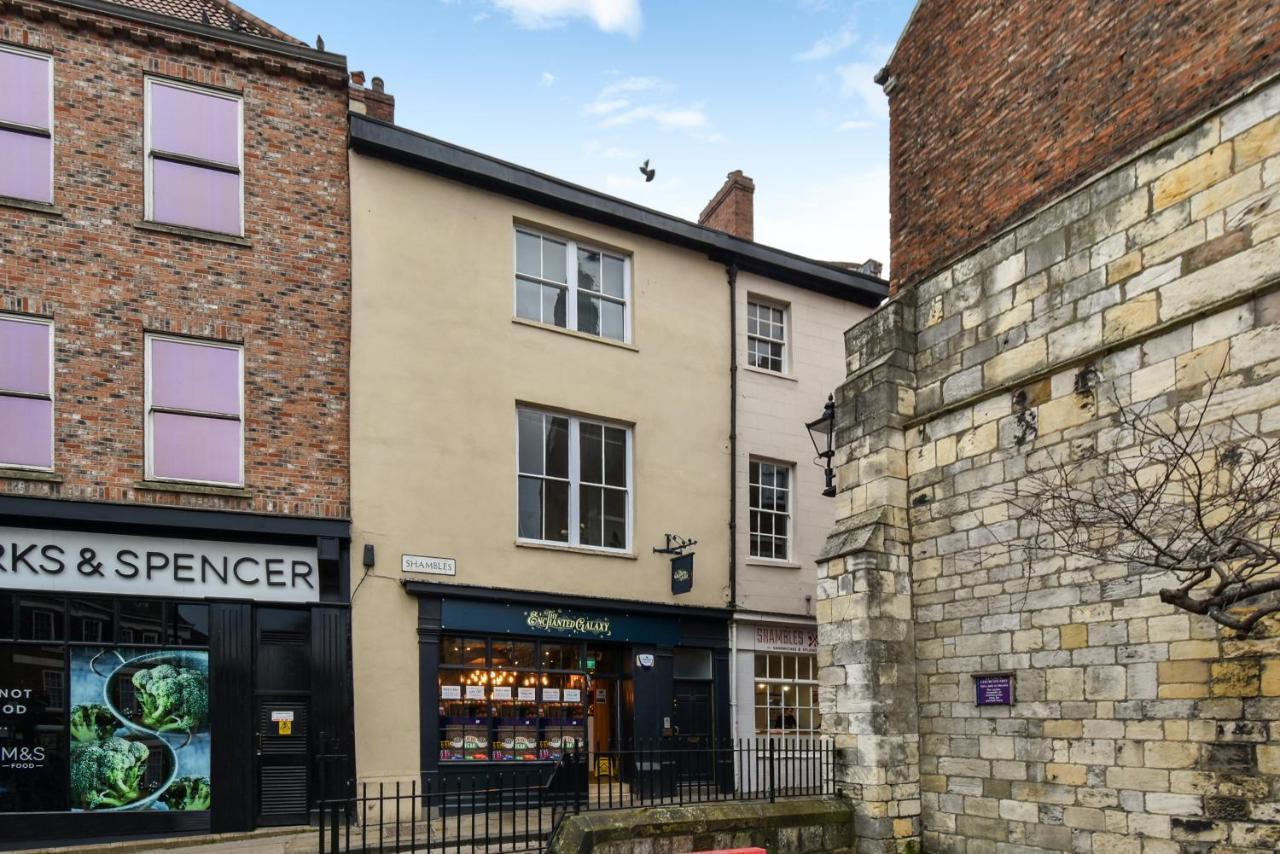 Apartment Shambles In The Centre Of York, Sleeps 16